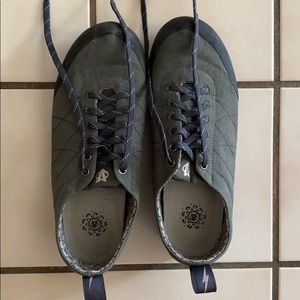 Women’s Evolv Approach Shoe